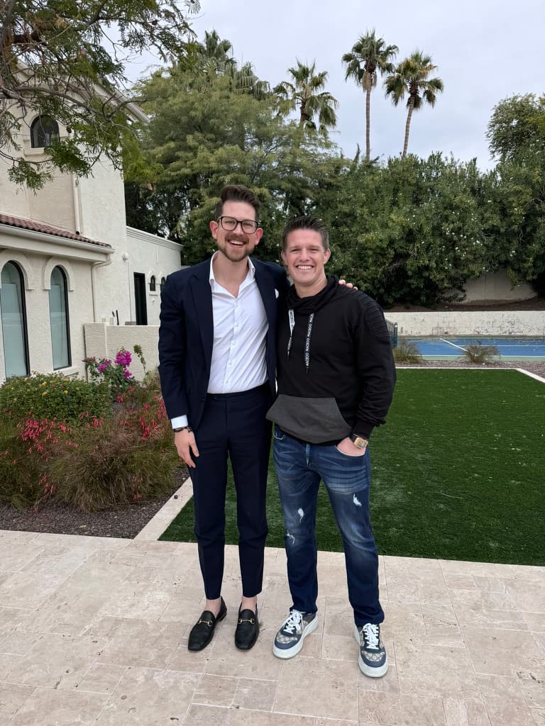 Spencer Hoffmann con Russell Brunson